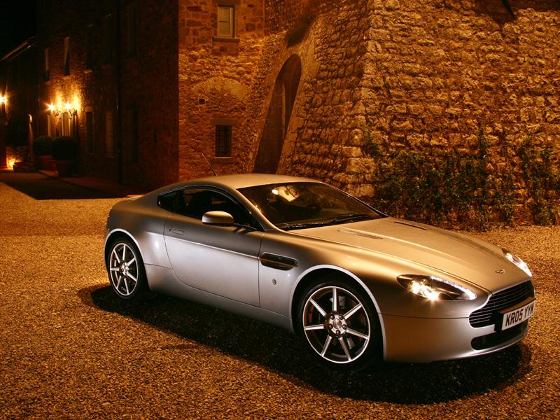 Photos: Car: Aston Martin V8 Vantage Coupe (pictures, images)